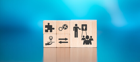 六年级上册第六单元英语42页的公告栏怎么读